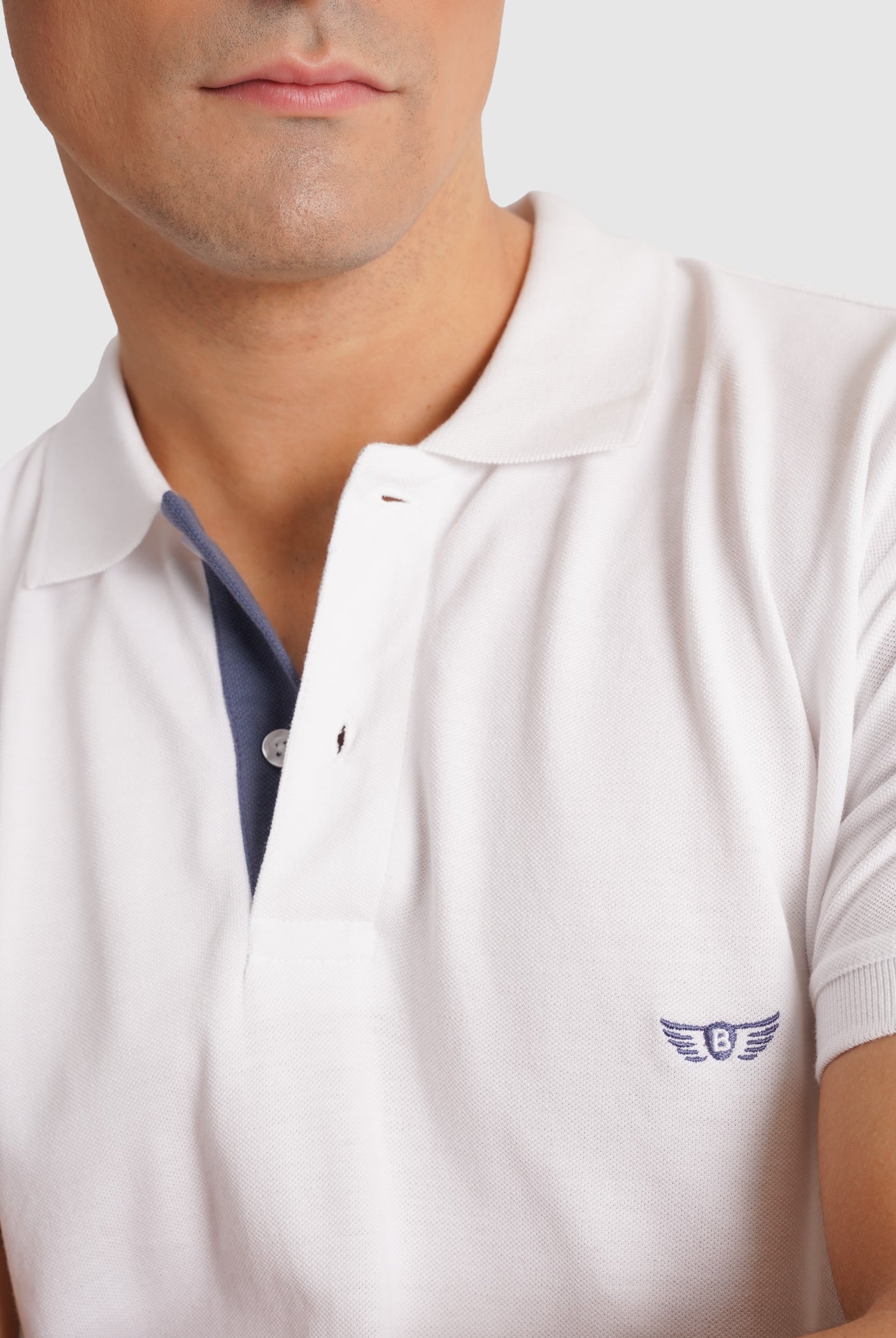 POLO PIQUET BLANCO MANGA CORTA REGULAR FIT MR. AZUL