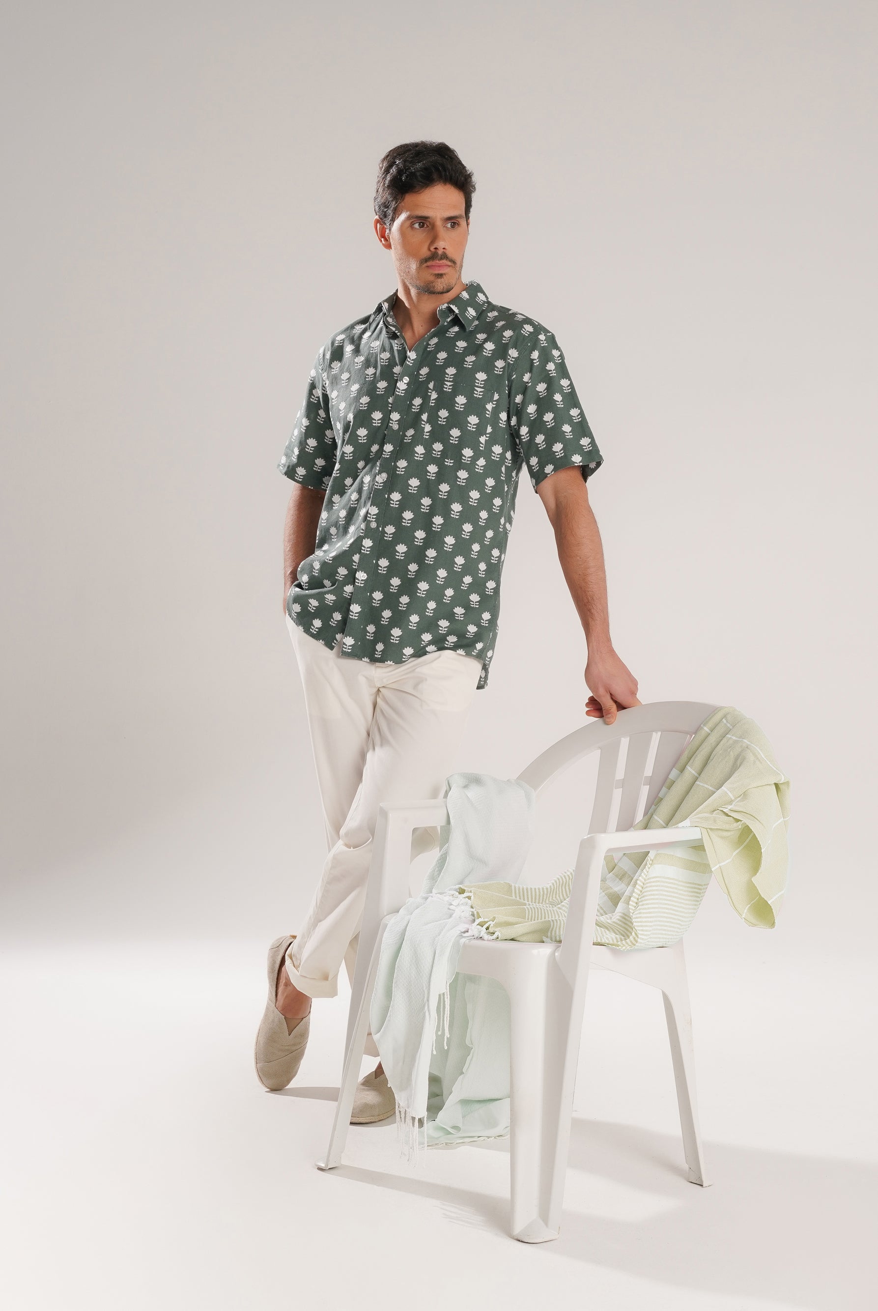 CAMISA VERDE MANGA CORTA REGULAR FIT MR. AZUL