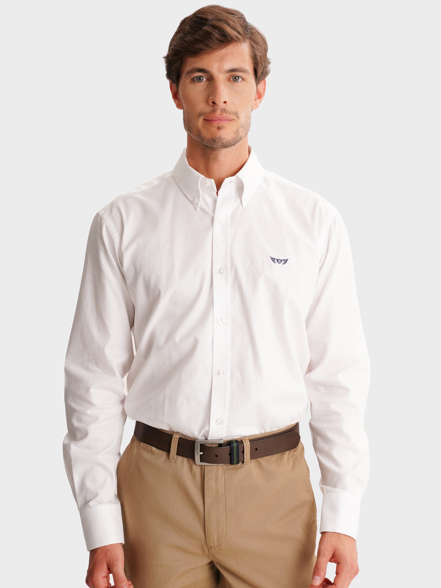 WHITE REGULAR FIT MR SHIRT. BLUE