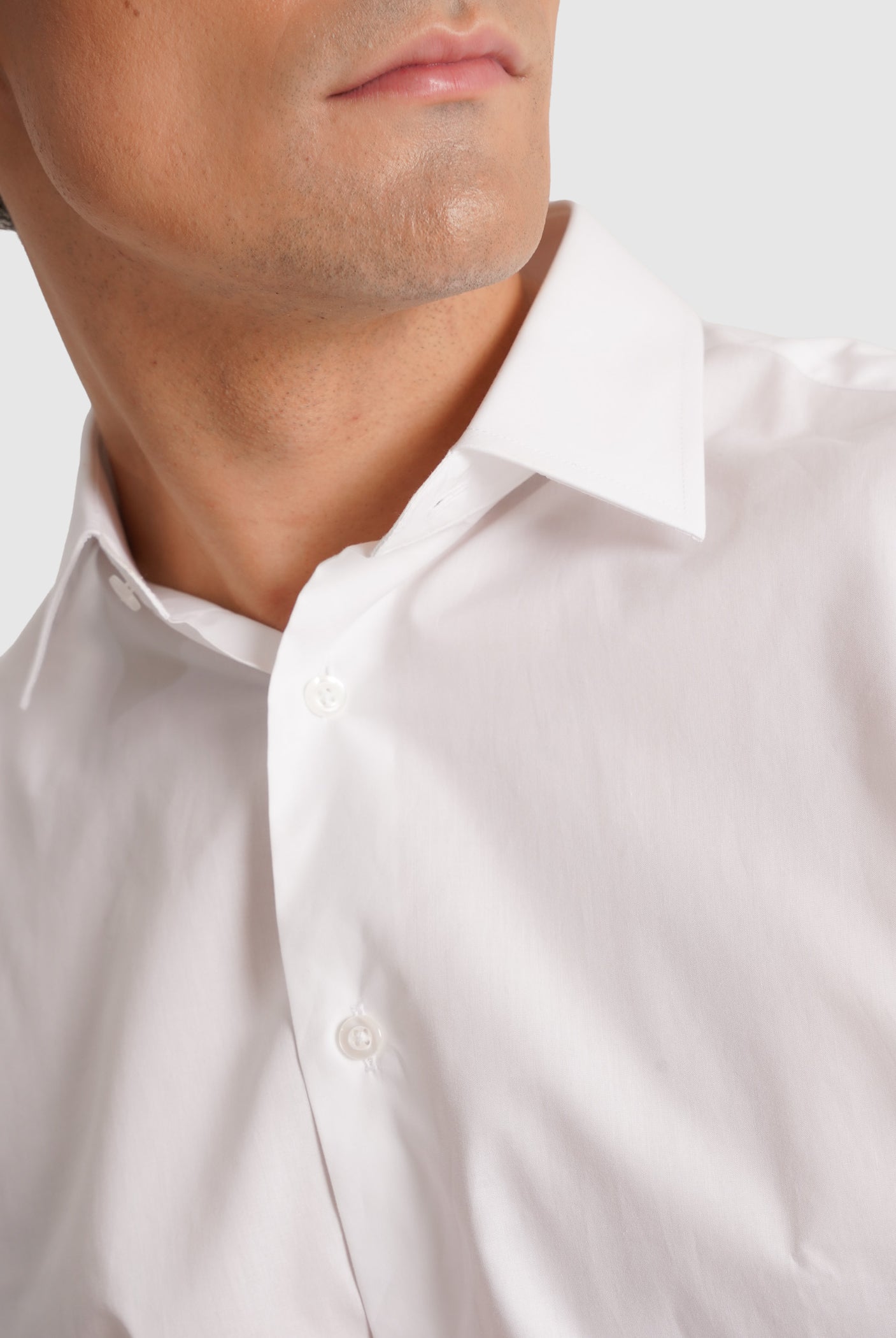 CAMISA POPELINA BLANCA MANGA LARGA CLASSIC FIT MR. AZUL