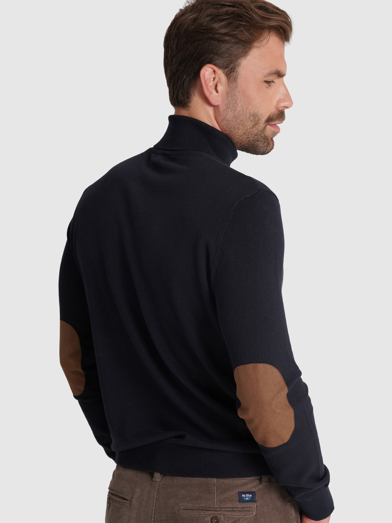 JERSEY DE CASHMERE AZUL CON CODERAS MR REGULAR FIT. AZUL