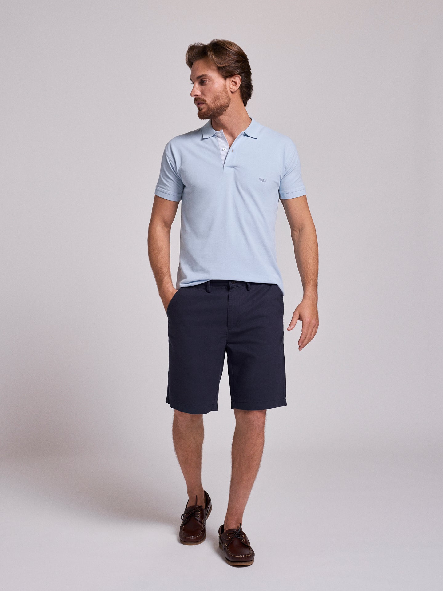 BLUE LINEN BERMUDA REGULAR FIT MR. BLUE