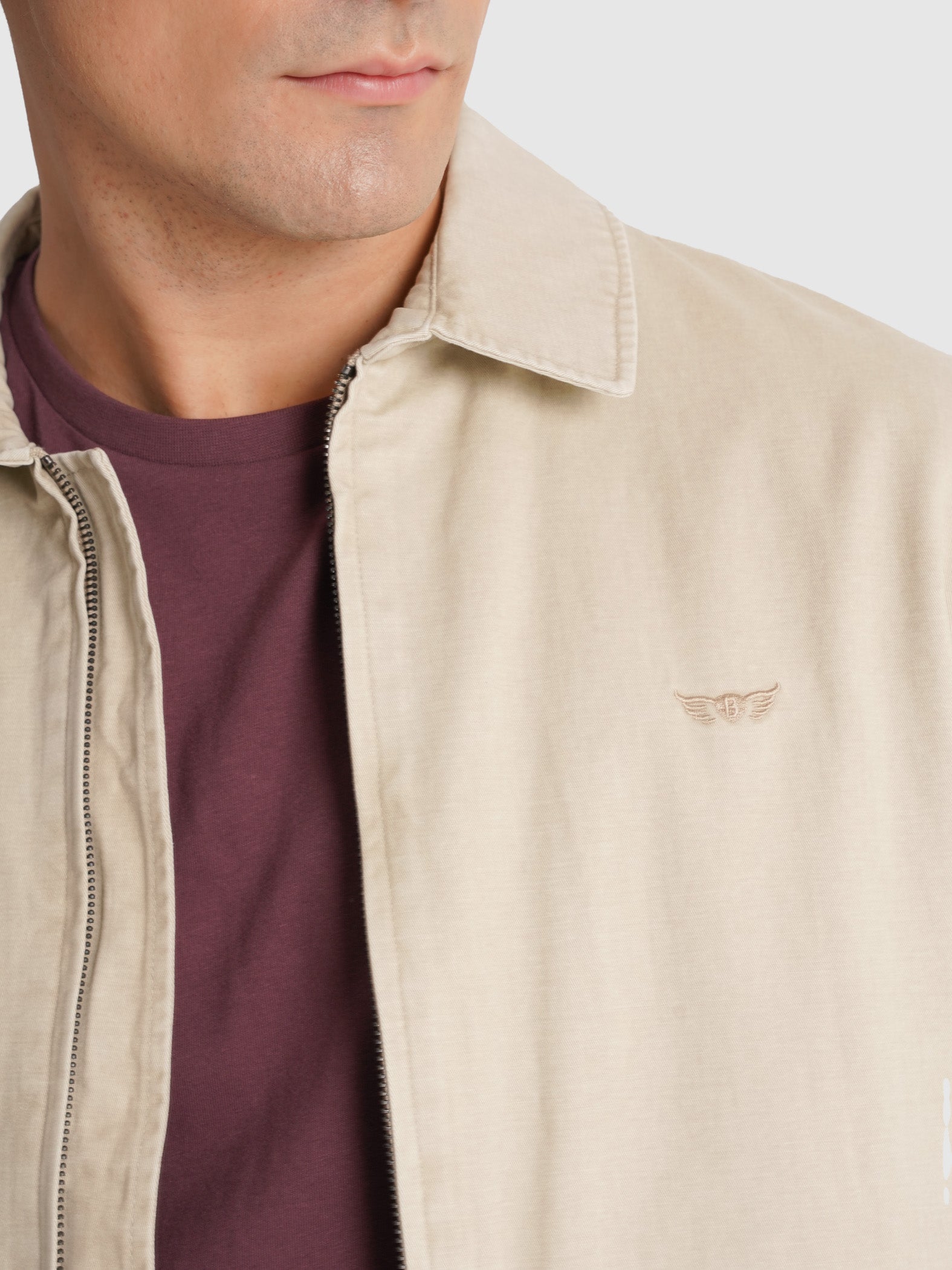 CHAQUETA BEIGE MANGA LARGA REGULAR FIT MR. AZUL