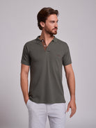 POLO VERDE MANGA CORTA REGULAR FIT MR. AZUL