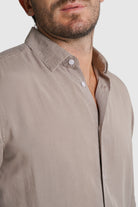 CAMISA TENCEL REGULAR FIT BEGE LISA MARK BELLUCCI