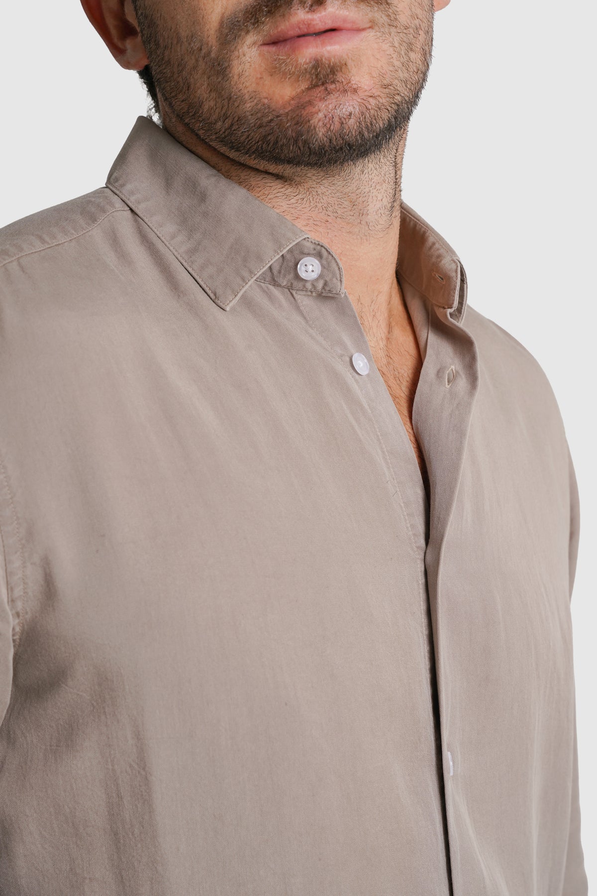 CAMISA TENCEL REGULAR FIT BEGE LISA MARK BELLUCCI