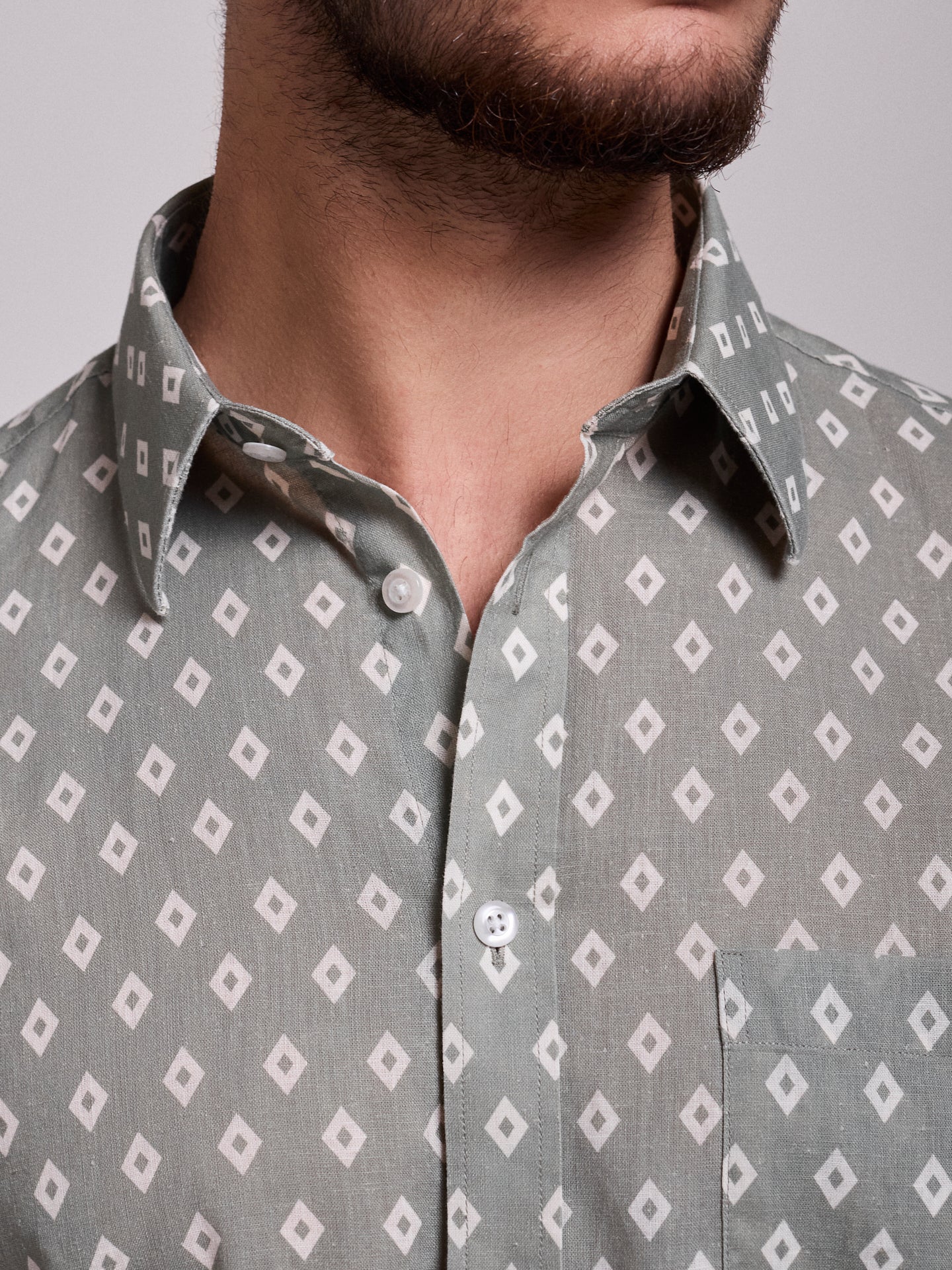 CAMISA LINHO VERDE MANGA CURTA REGULAR FIT MR. BLUE