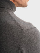 GRAY THIN PULLOVER LONG SLEEVE REGULAR FIT MR. BLUE