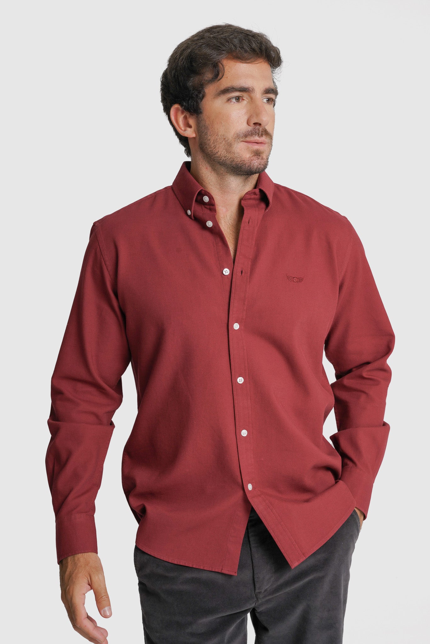 CAMISA ESTRUTURADA REGULAR FIT BORDEAUX LISA MR. BLUE