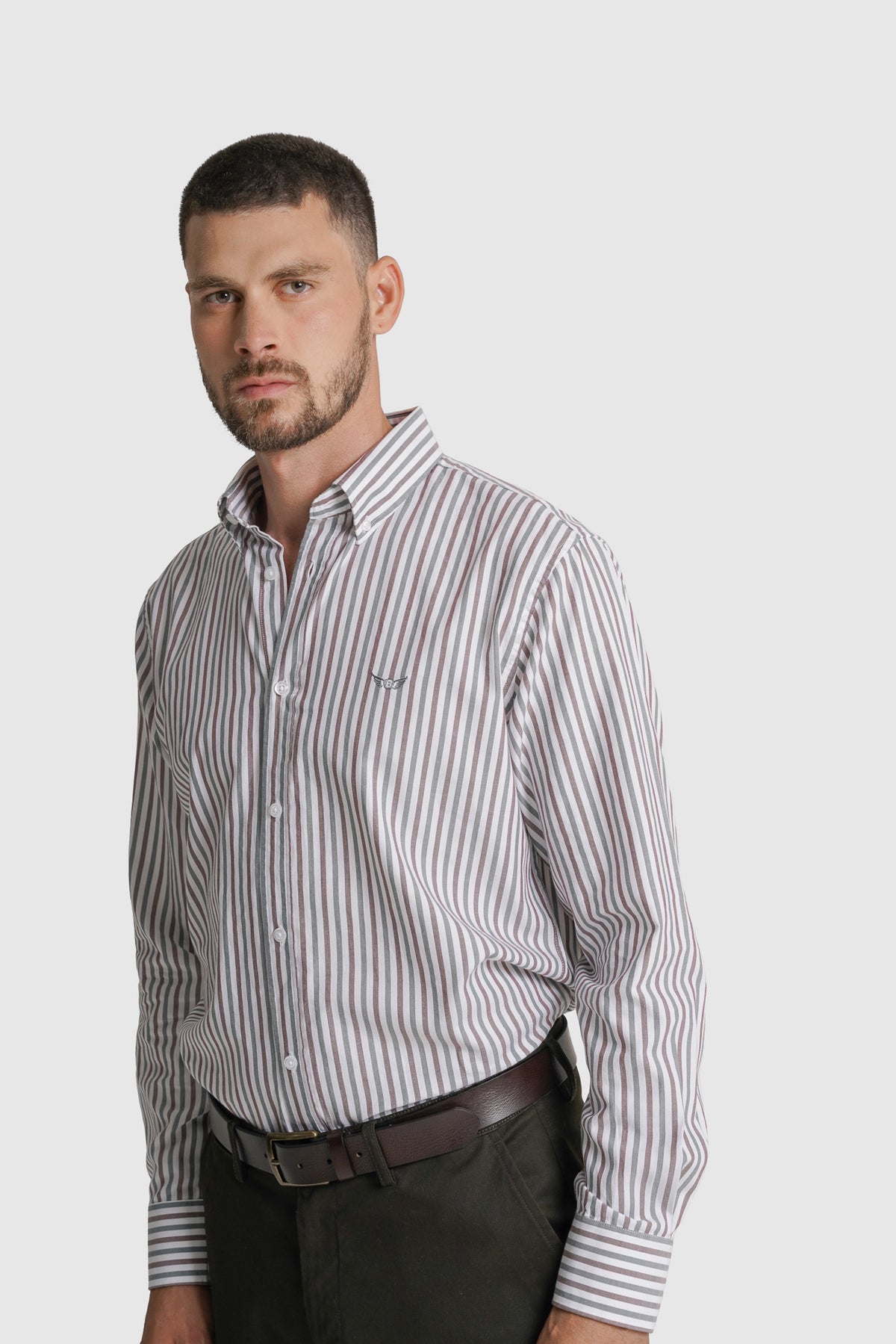 CAMISA FIL-A-FIL REGULAR FIT VERDE ÀS RISCAS MR. BLUE
